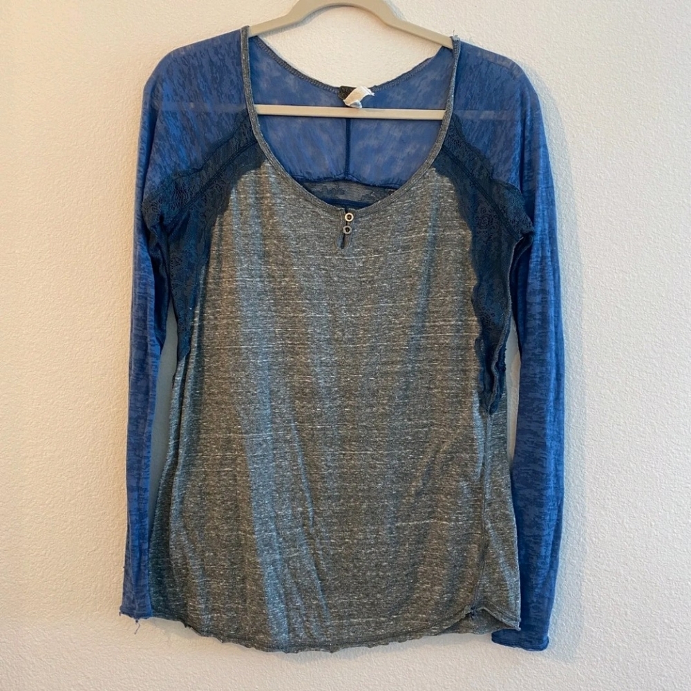 We The Free Womens Blue Gray Long Sleeve Top